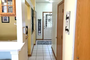 2524 Carrolwood Rd, Naperville, IL 60540 - Photo 9