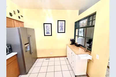 2524 Carrolwood Road, Naperville, IL 60540 - Photo 7