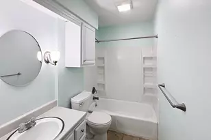 3715 35th St, Moline, IL 61265 - Photo 9
