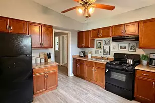 1133 Parkview Ave, Chicago Heights, IL 60411 - Photo 13