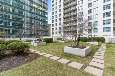 [Address not provided], Chicago, IL 60661 - Photo 31