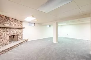 9515 Butternut Dr, Crystal Lake, IL 60014 - Photo 15