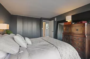 655 W Irving Park Rd, Chicago, IL 60613 - Photo 17