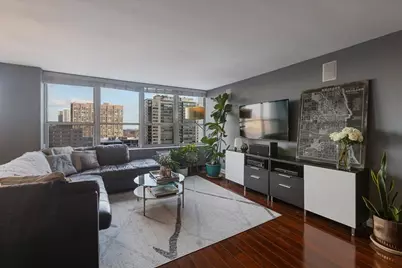 655 W Irving Park Road #1004, Chicago, IL 60613 - Photo 7