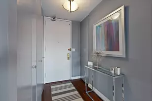 655 W Irving Park Rd, Chicago, IL 60613 - Photo 5