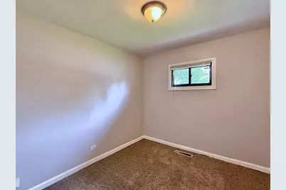 395 166th Street, Calumet City, IL 60409 - Photo 15