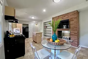 18823 Ashland Ave, Homewood, IL 60430 - Photo 7