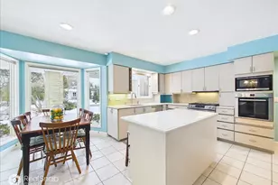 731 Mellody Rd, Lake Forest, IL 60045 - Photo 13