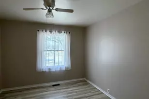 533 Glen Ave, Romeoville, IL 60446 - Photo 31