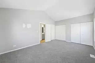 1743 McCormick Ln, Hanover Park, IL 60133 - Photo 9