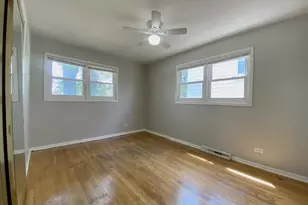 634 Lexington Dr, Chicago Heights, IL 60411 - Photo 9