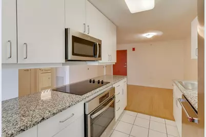 800 Elgin Road #715, Evanston, IL 60201 - Photo 9