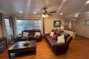 10045 S Keeler Ave, Oak Lawn, IL 60453 - Photo 5