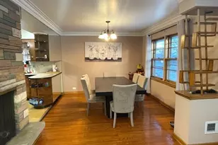 10045 S Keeler Ave, Oak Lawn, IL 60453 - Photo 3