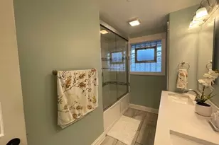 10045 S Keeler Ave, Oak Lawn, IL 60453 - Photo 7