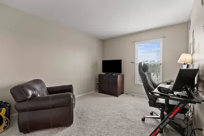 1076 Goldfinch Lane, Antioch, IL 60002 - Photo 19