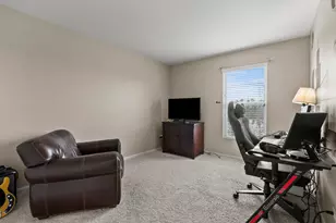 1076 Goldfinch Ln, Antioch, IL 60002 - Photo 19