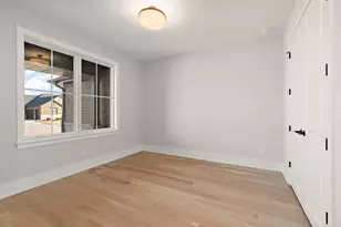 11059 Lizmore Ln, Orland Park, IL 60467 - Photo 9