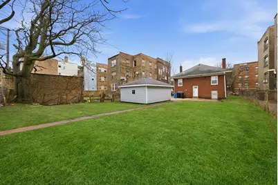 7146 S Constance Avenue, Chicago, IL 60649 - Photo 21