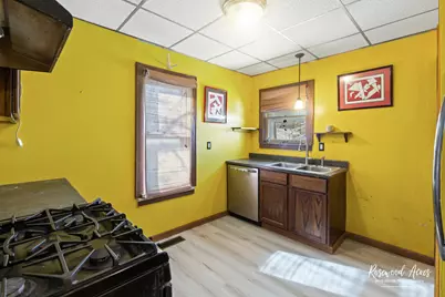 1035 S 3rd Avenue, Kankakee, IL 60901 - Photo 9