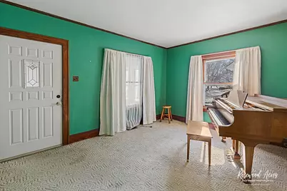 1035 S 3rd Avenue, Kankakee, IL 60901 - Photo 3