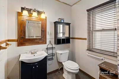 1035 S 3rd Avenue, Kankakee, IL 60901 - Photo 13