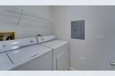 160 Stirling Lane #X1, Schaumburg, IL 60194 - Photo 13