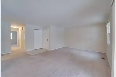 160 Stirling Lane #X1, Schaumburg, IL 60194 - Photo 7