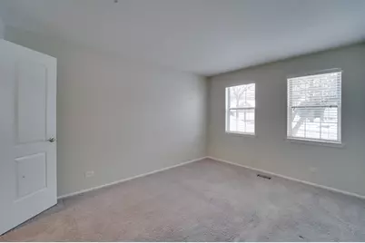 160 Stirling Lane #X1, Schaumburg, IL 60194 - Photo 17