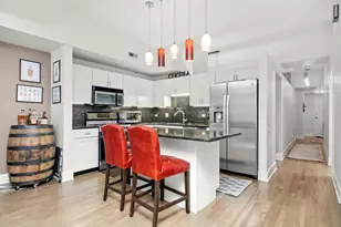 165 N Canal St, Chicago, IL 60606 - Photo 3