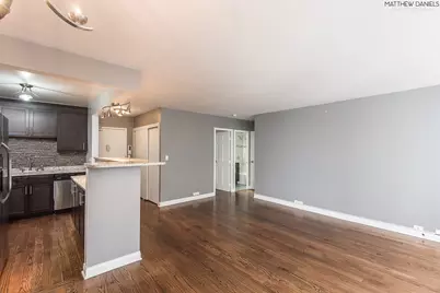 5757 N Sheridan Road #8C, Chicago, IL 60660 - Photo 9