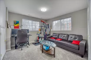 172 N East River Rd, Des Plaines, IL 60016 - Photo 19