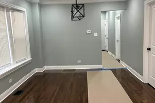 1019 N Leamington Ave, Chicago, IL 60651 - Photo 5