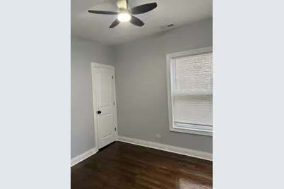 1019 N Leamington Avenue, Chicago, IL 60651 - Photo 15