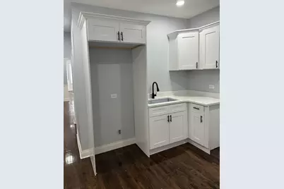 1019 N Leamington Avenue, Chicago, IL 60651 - Photo 21