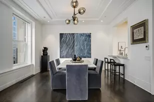 159 E Walton Pl, Chicago, IL 60611 - Photo 11