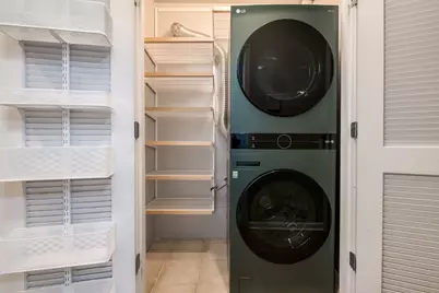 1523 W Thomas Street #1, Chicago, IL 60642 - Photo 25