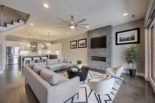 2005 N Albany Ave, Chicago, IL 60647 - Photo 3