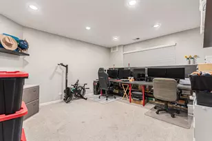 4325 Savoy Ln, McHenry, IL 60050 - Photo 21