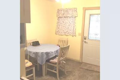 23 Cherry Hill Court #124, Hampton, IL 61244 - Photo 5
