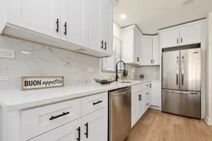 505 E 146th St, Dolton, IL 60419 - Photo 11