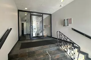 9725 S Karlov Ave, Oak Lawn, IL 60453 - Photo 3