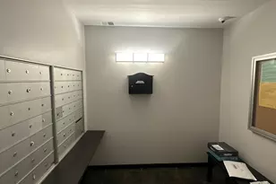 9725 S Karlov Ave, Oak Lawn, IL 60453 - Photo 5