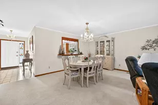 2708 Greenwood Acres Dr, Dekalb, IL 60115 - Photo 7