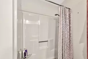 2708 Greenwood Acres Dr, Dekalb, IL 60115 - Photo 17