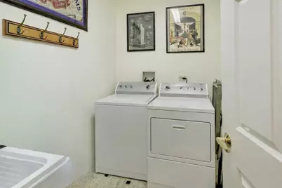 6815 N Milwaukee Avenue #707, Niles, IL 60714 - Photo 25