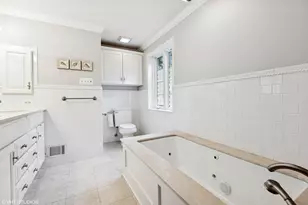 1215 16th St, Wilmette, IL 60091 - Photo 33