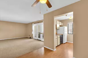 1901 Melrose Dr, Champaign, IL 61820 - Photo 11