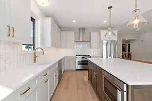 11129 Lizmore Ln, Orland Park, IL 60467 - Photo 25