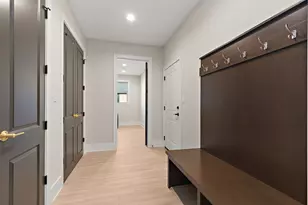 11129 Lizmore Ln, Orland Park, IL 60467 - Photo 7